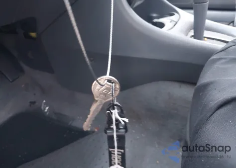 2000 Mazda Protege Es z USA, uszkodzony, nr VIN JM1BJ221XY0207045